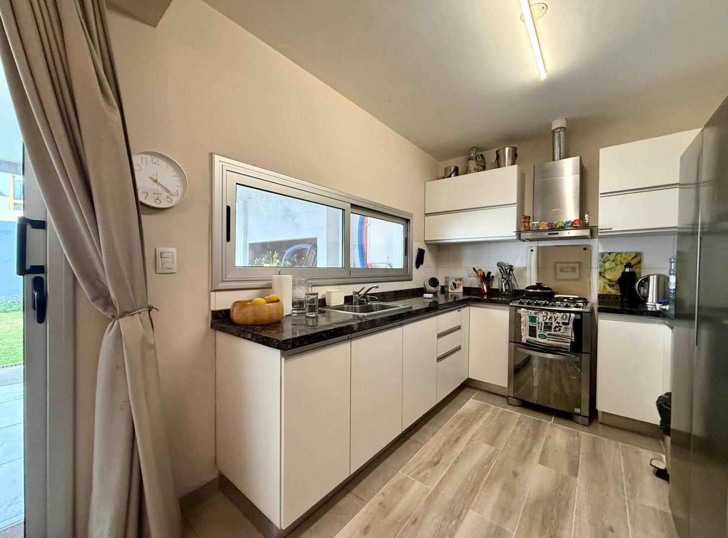 Foto de Venta casa 2 dormitorios con pileta Miradores de Manantiales, imagen 5