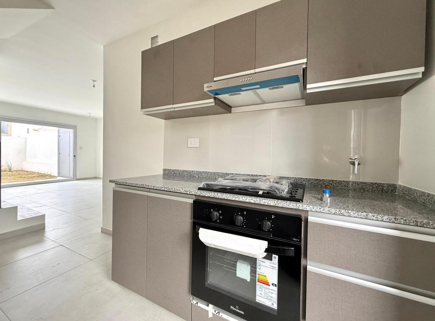 Foto de Venta duplex 3 dormitorios 3 baños Miradores de Manantiales 2, imagen 3