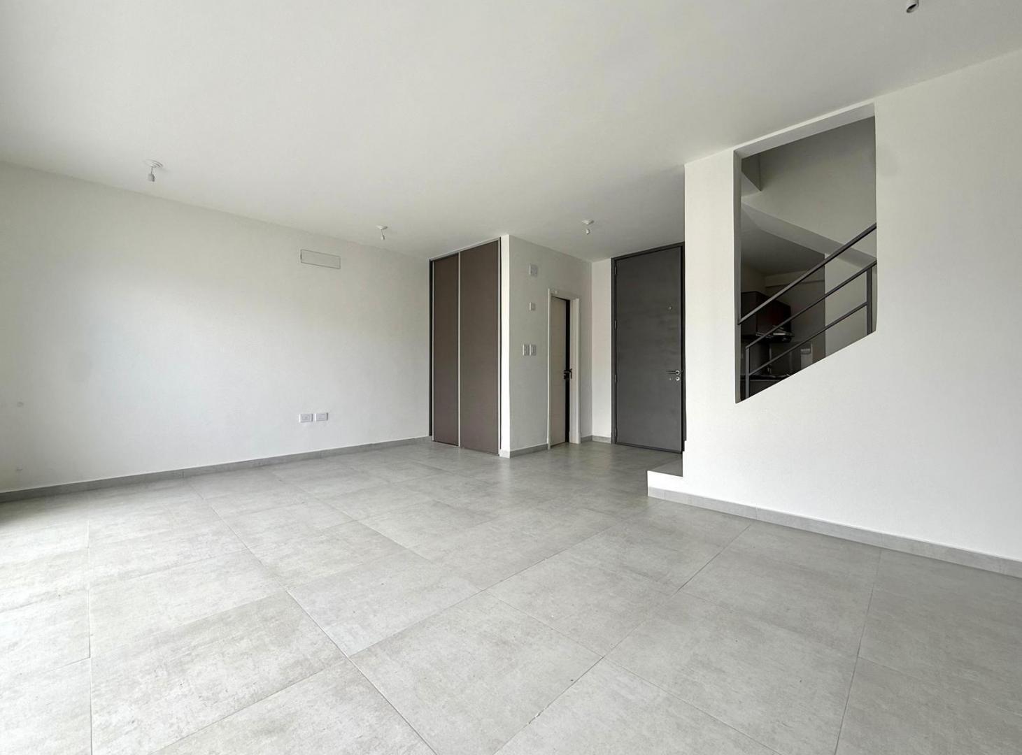 Foto de Venta duplex 3 dormitorios 3 baños Miradores de Manantiales 2, imagen 4