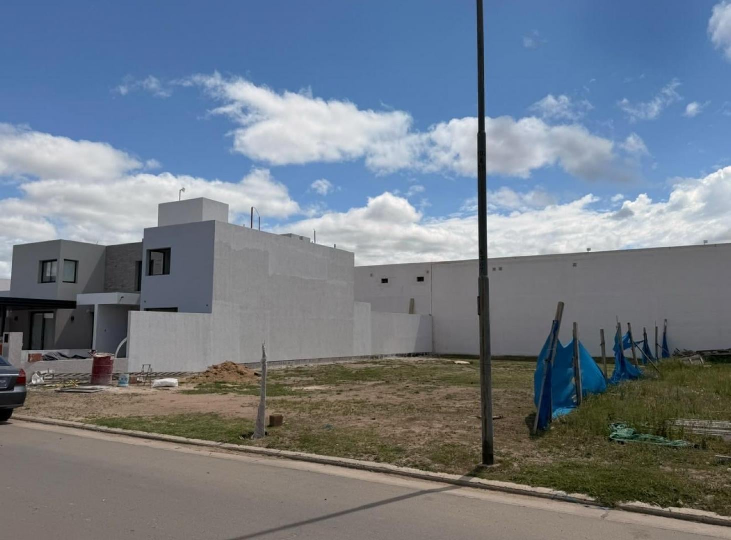 Foto de Lote en Colinas de Manantiales 450 m2 Apto Duplex, imagen 3