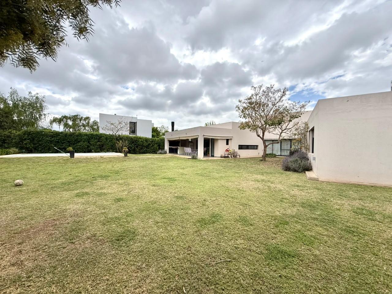 Foto de Casa en Barrio Cerrado, Cordoba Capital Zona Sur, imagen 2