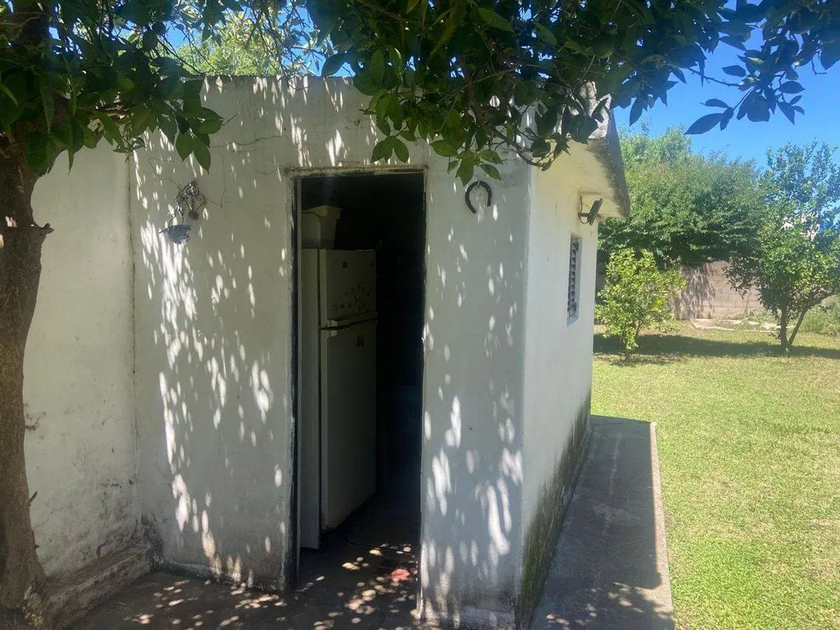VENTA CASA 2 DORM EN BARRIO 1 DE MAYO 2