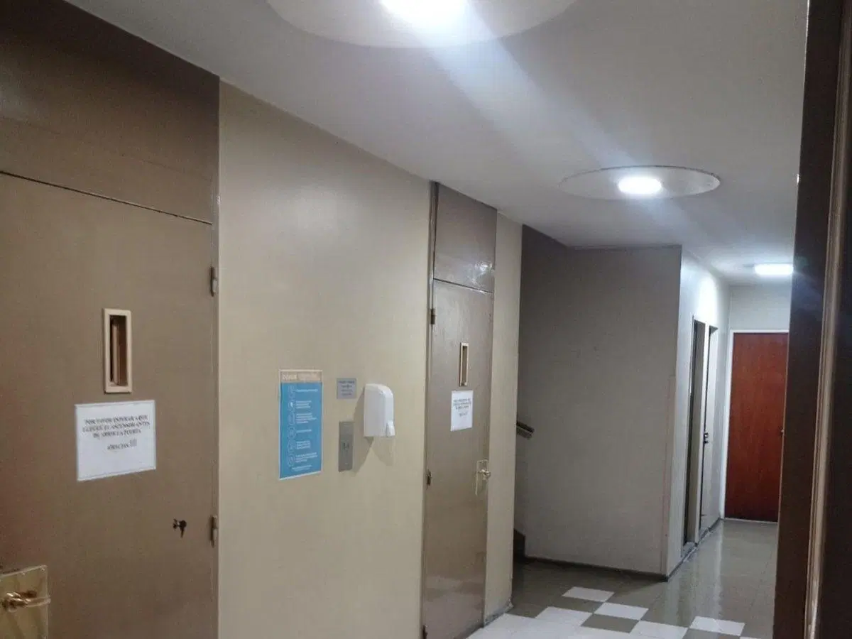 VENTA OFICINA CENTRO 30 M2 LOS ANGELES 4
