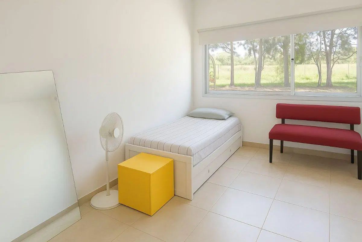 VENTA CASA VILLA RETIRO 3 DORM BARRIO CERRADO 5