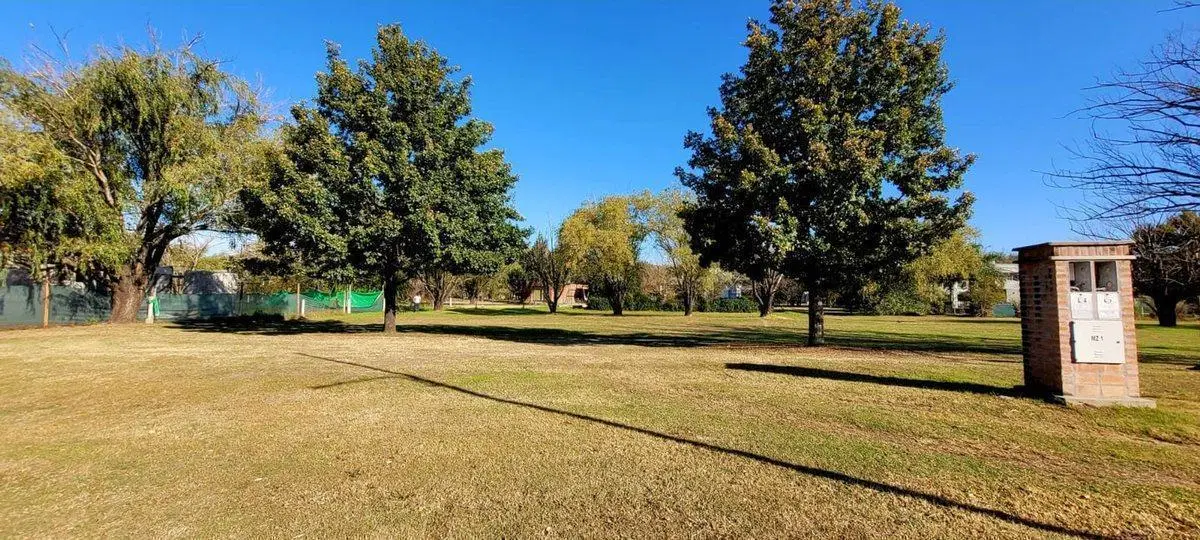 VENTA LOTE VALLE DEL GOLF 1564M2 SOBRE BOULEVARD 2