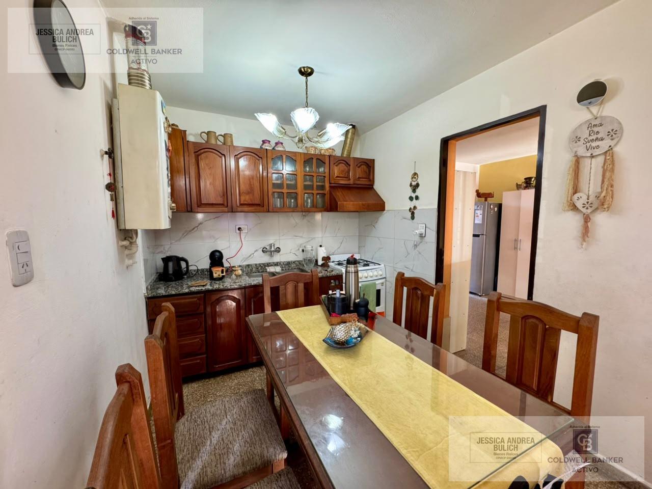 VENTA CASA CENTRO AMERICA 3 DORM CON DEPTO 1 DORM