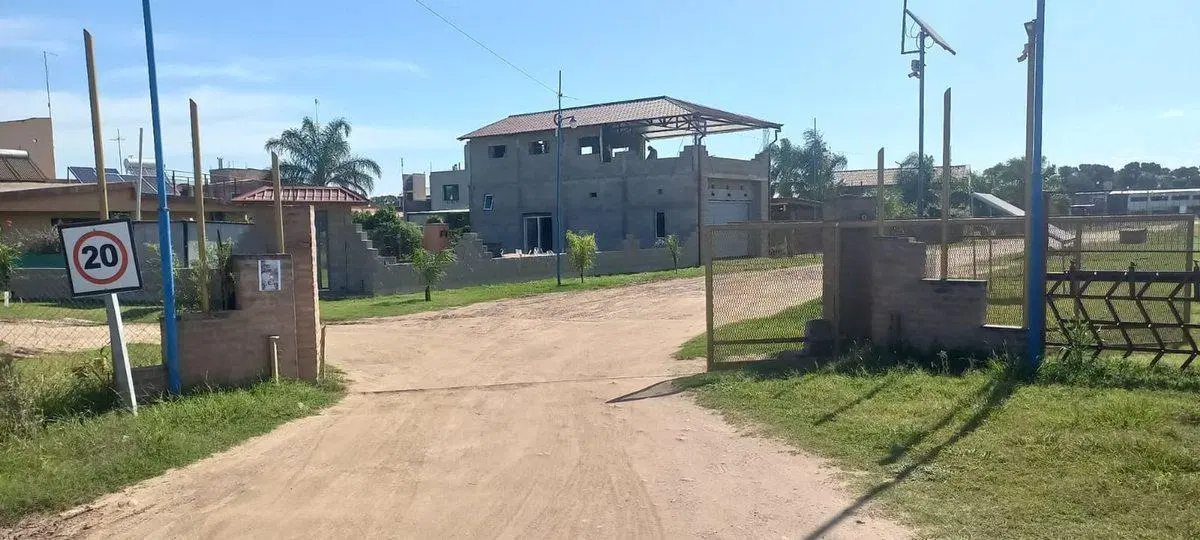 VENTA LOTE VILLA ESQUIU BARRIO CERRADO 360M2 8