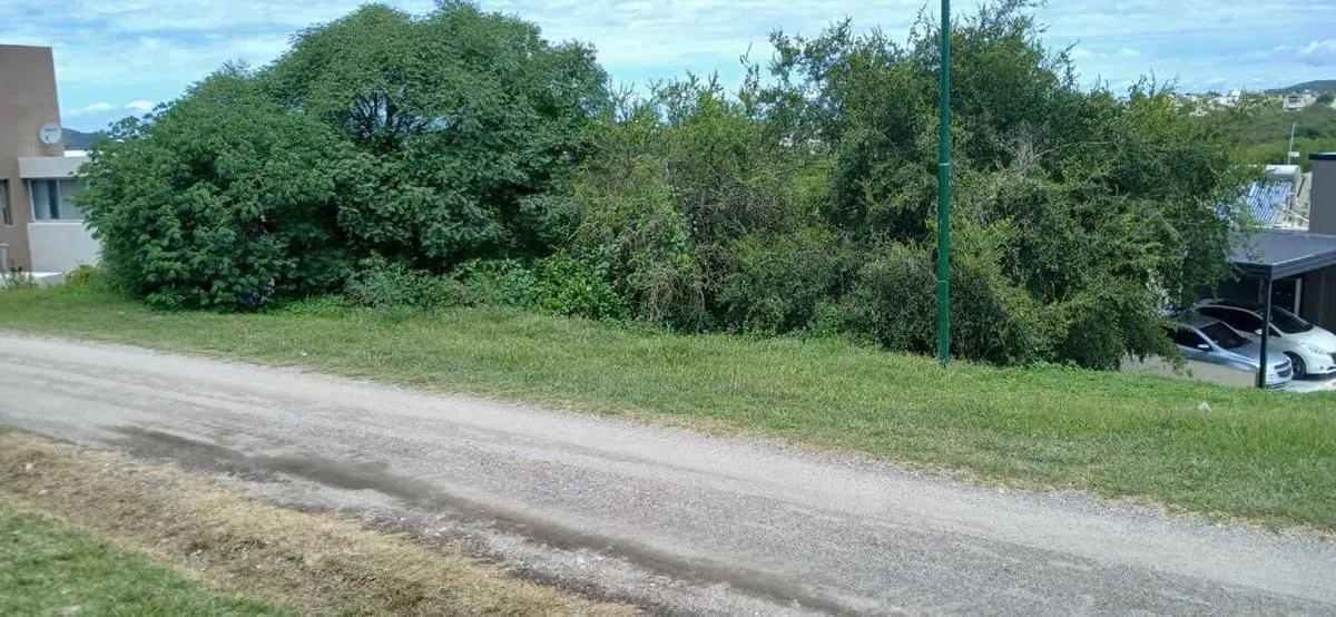 VENTA LOTE TIERRALTA 1033 M2 MACROLOTE 4 LOTE 112 8