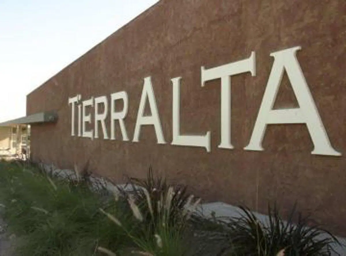 VENTA LOTE TIERRALTA 1033 M2 MACROLOTE 4 LOTE 112 5