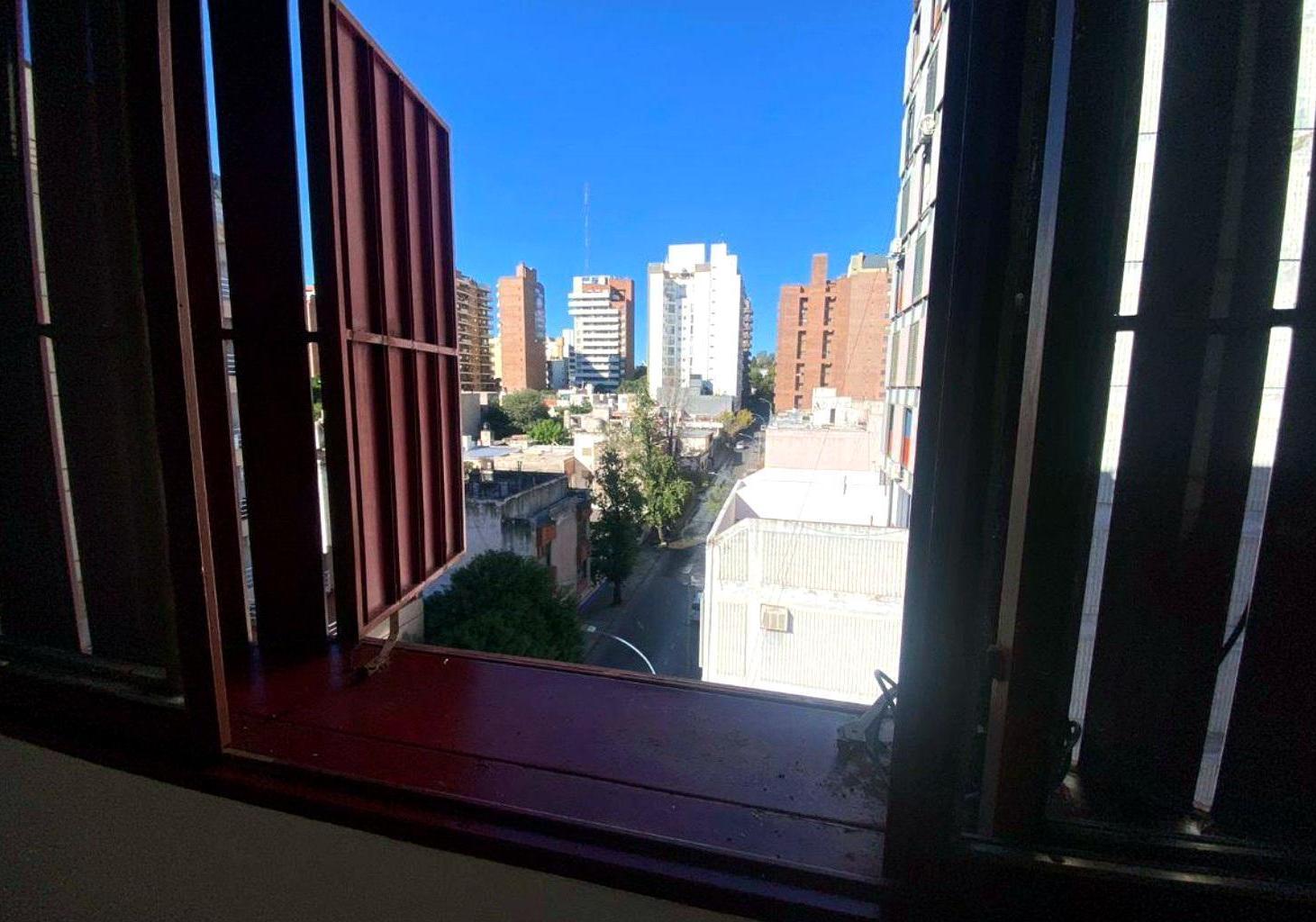 Foto de Venta departamento Alberdi 1 dormitorio, imagen 3