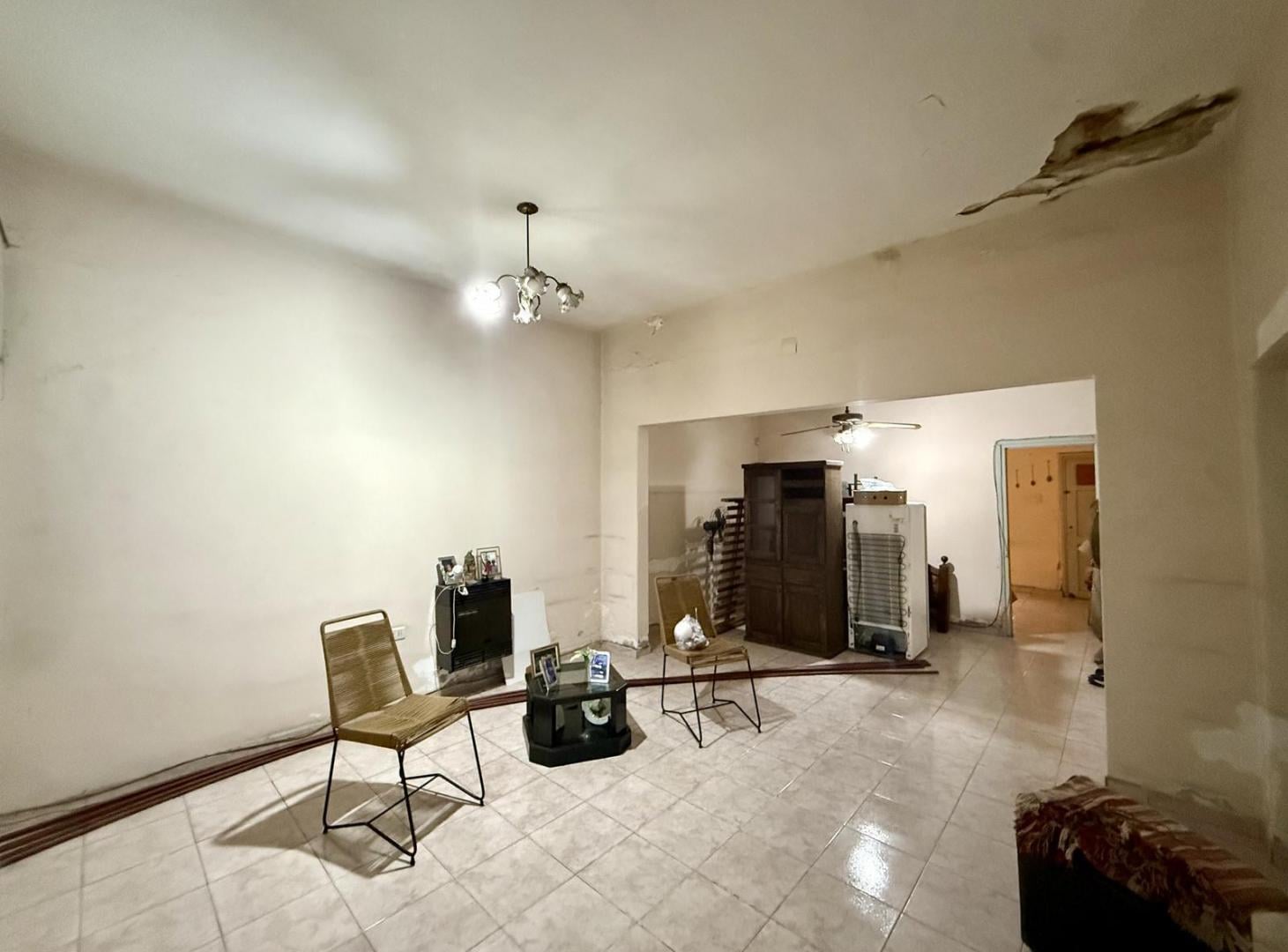 Foto de Venta Casa 3 dorm mas departamento 2 dorm barrio Colon, imagen 2
