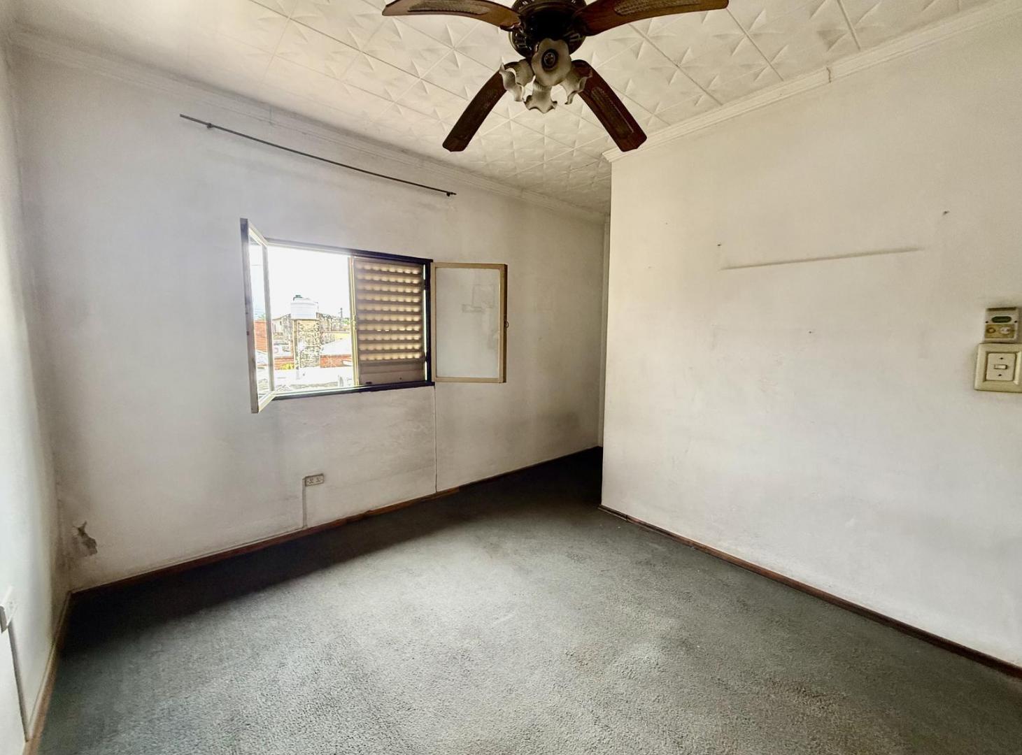 Foto de Venta Casa 3 dorm mas departamento 2 dorm barrio Colon, imagen 4