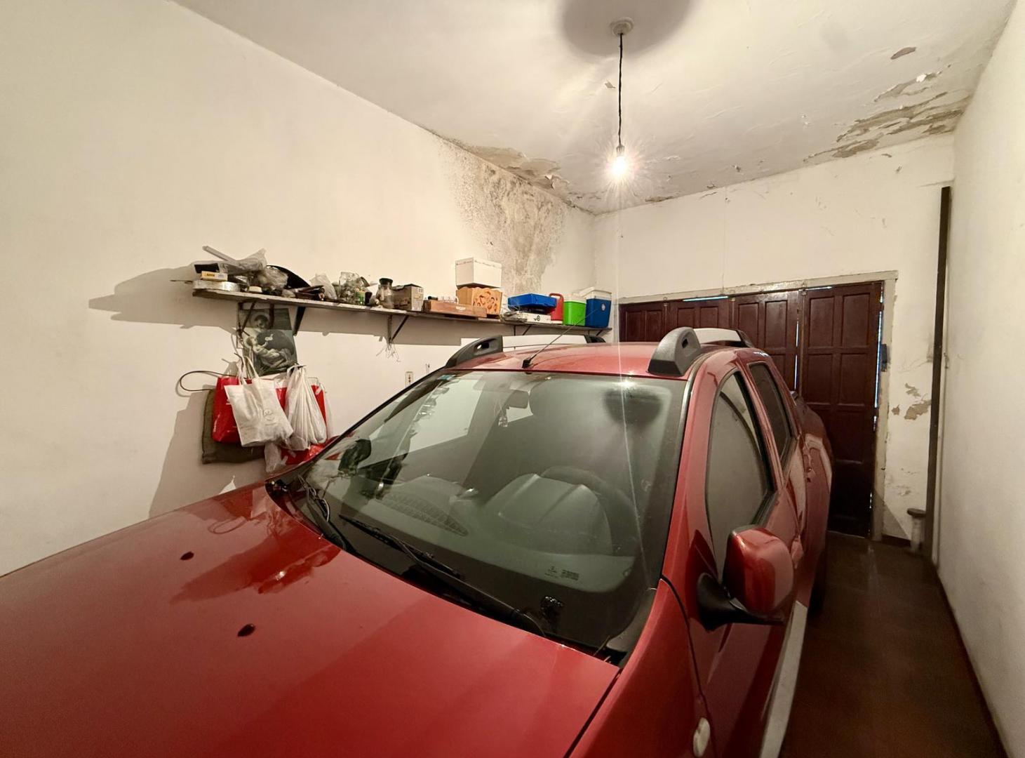 Foto de Venta Casa 3 dorm mas departamento 2 dorm barrio Colon, imagen 5