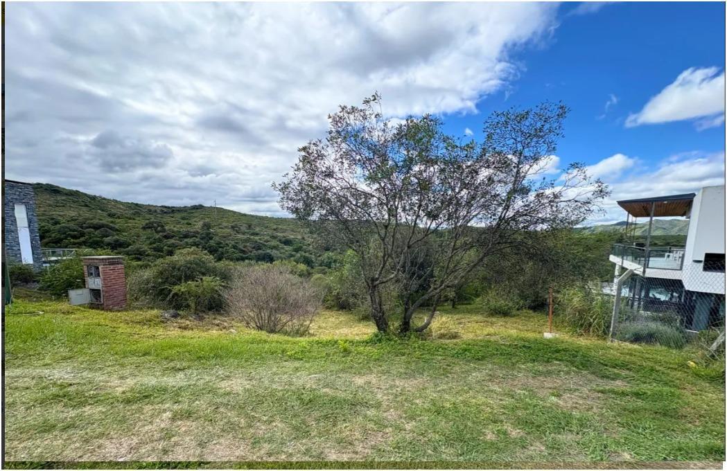 Foto de VENTA LOTE TIERRA ALTA 1100M2, imagen 2
