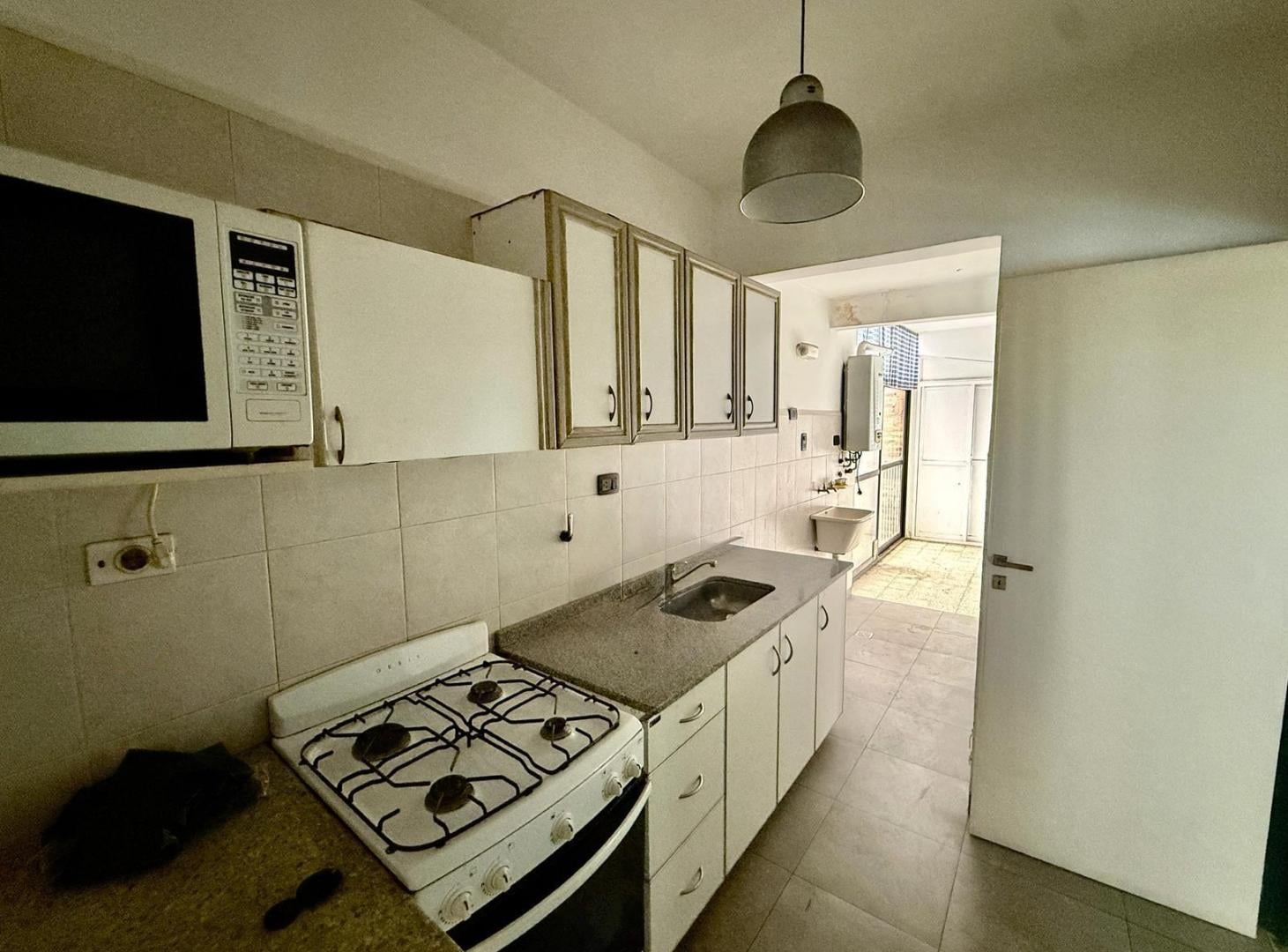 Foto de VENTA DEPARTAMENTO VILLA CARLOS PAZ 3 DORM COCHERA, imagen 5