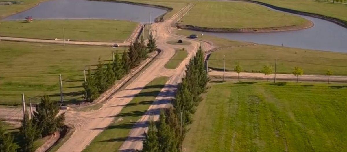 Foto de VENTA DE LOTE EN CAMPOS DE ROCA II - MUY BUENA UBICACIÓN! SE OFRECE, imagen 2