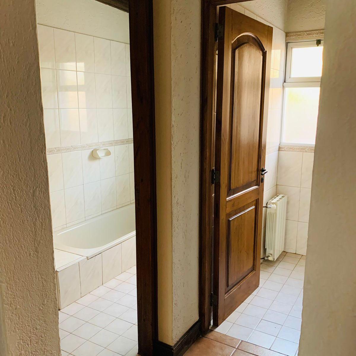 Dueño Vende Casa en Chacras de Coria 4