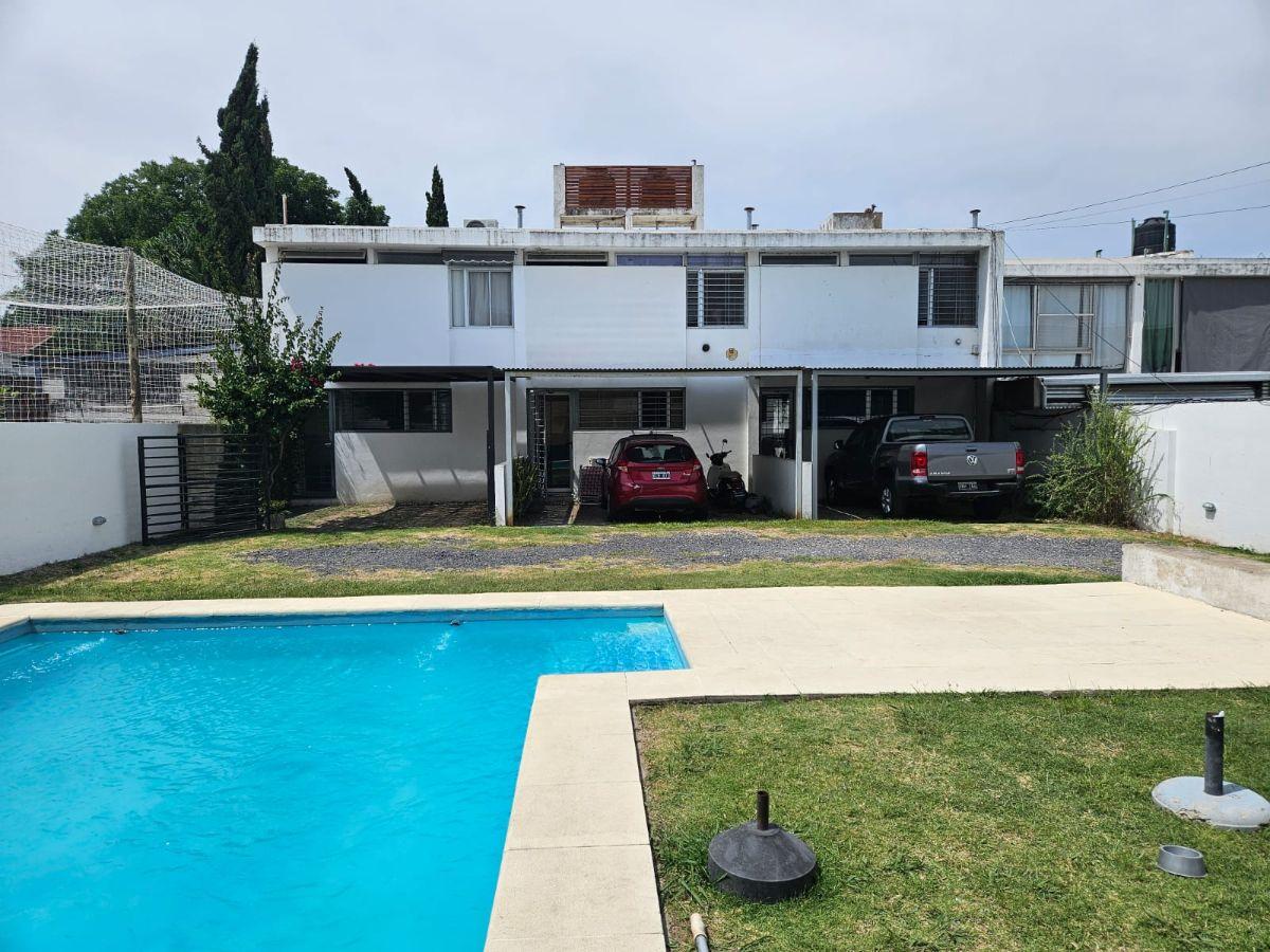 VENTA/DÚPLEX CON PILETA/ROSARIO