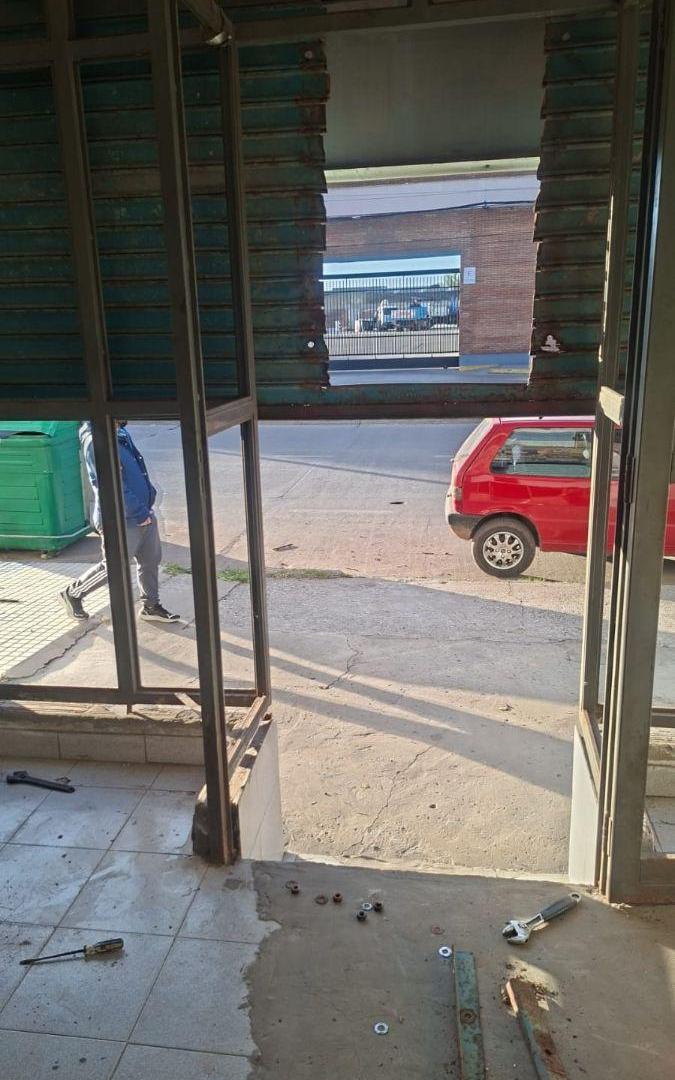 Foto de Alquiler/Galpon/Rosario/Zona Sur, imagen 2