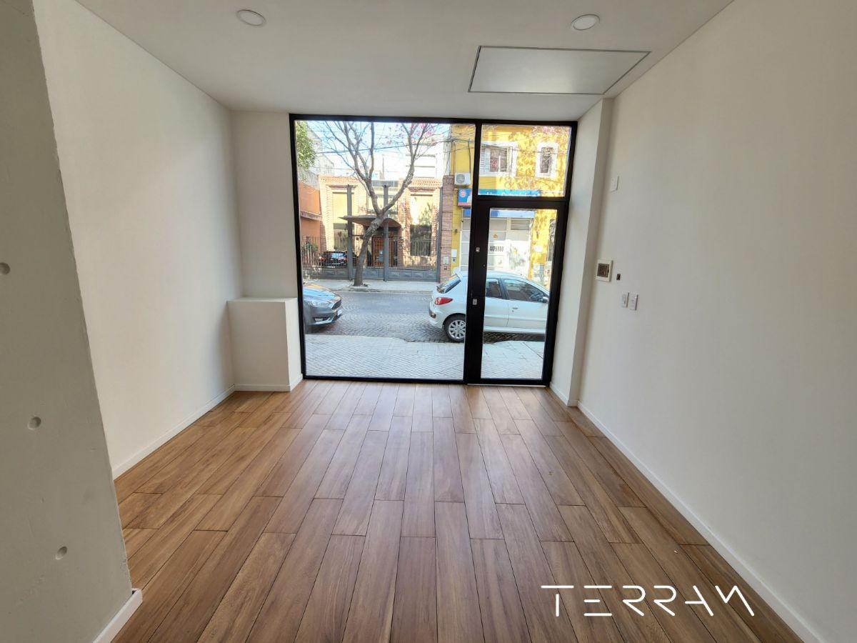 Foto de Alquiler local comercial en Zeballos 2028, imagen 2
