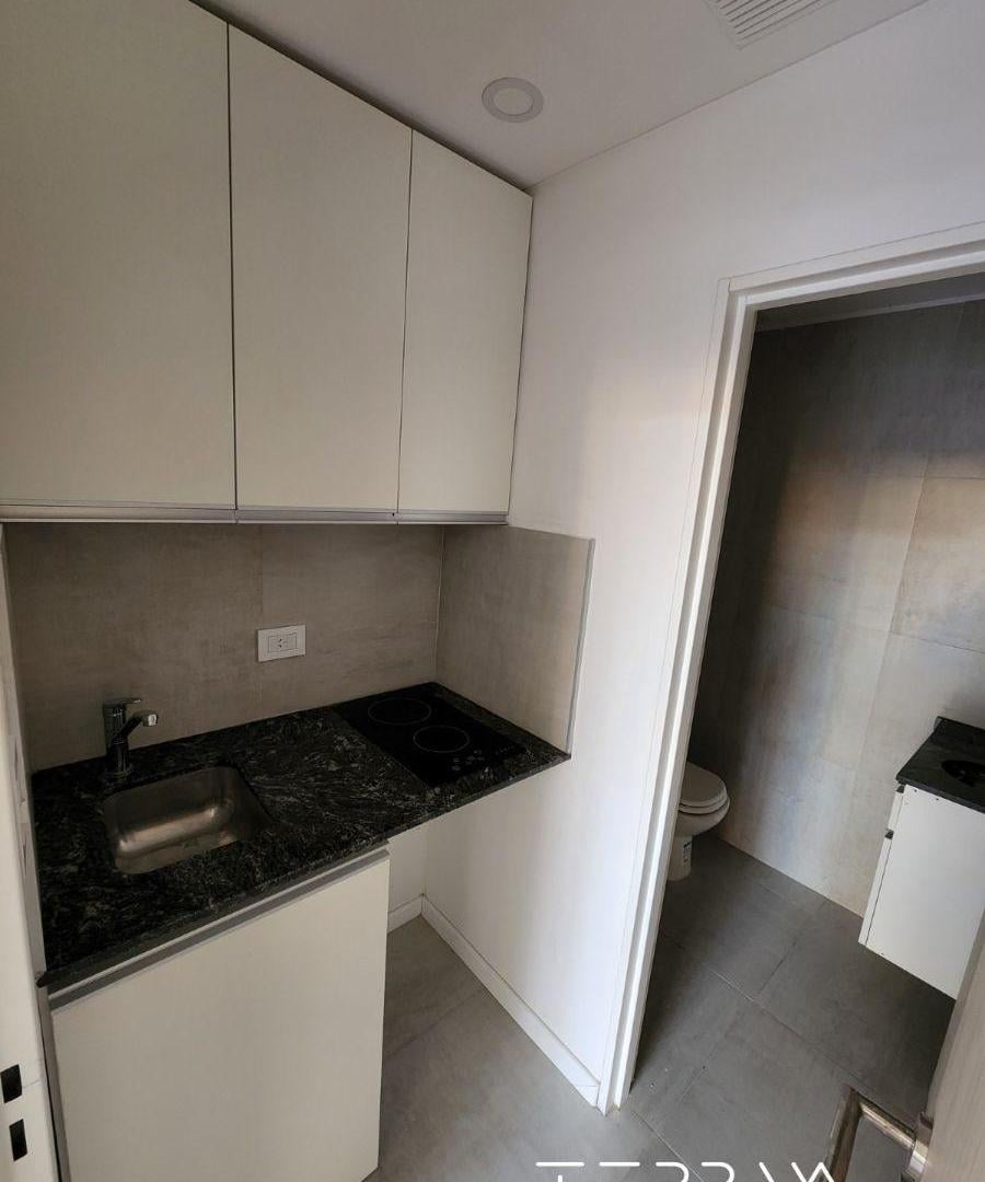 Foto de Alquiler local comercial en Zeballos 2028, imagen 4