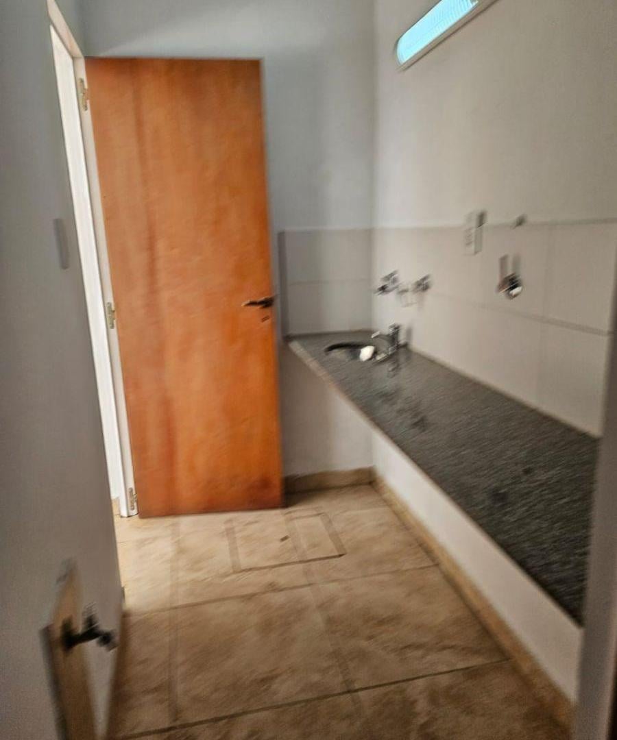 Foto de Local en alquiler Rodriguez 5685, imagen 3