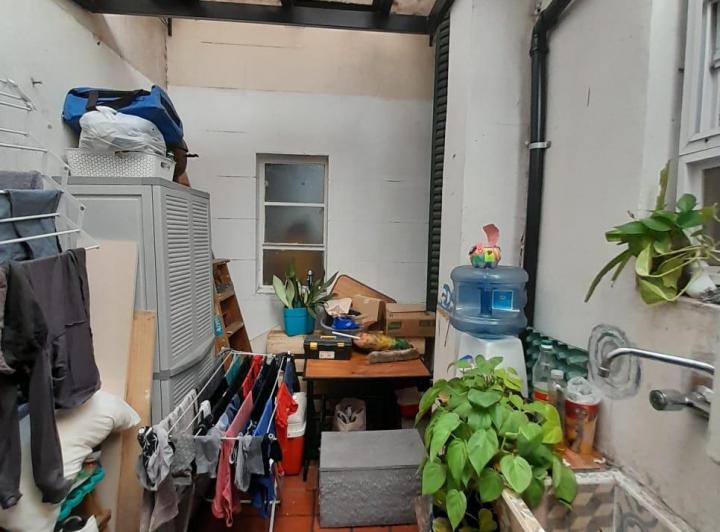 Venta Departamento 4 Amb con Balcón y Patio en Boedo. Posibilidad de Cochera 5