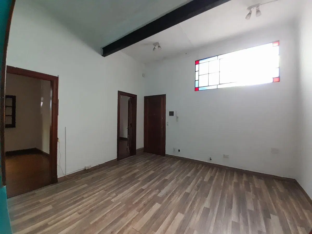 Venta Departamento 4 Amb - Balcón y Patio - Apto Profesional/Comercial - Boedo 1