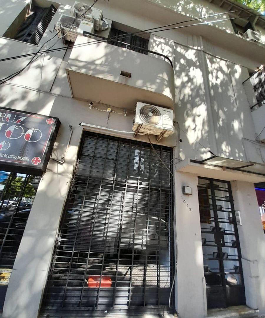 Foto de Venta Departamento 4 Amb - Balcón y Patio - Apto Profesional/Comercial, imagen 3