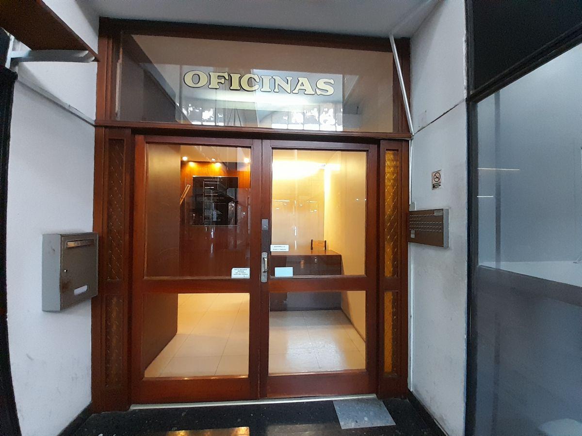 Foto de Oficina en Venta – San Isidro Centro – Sobre Calle Belgrano, imagen 1