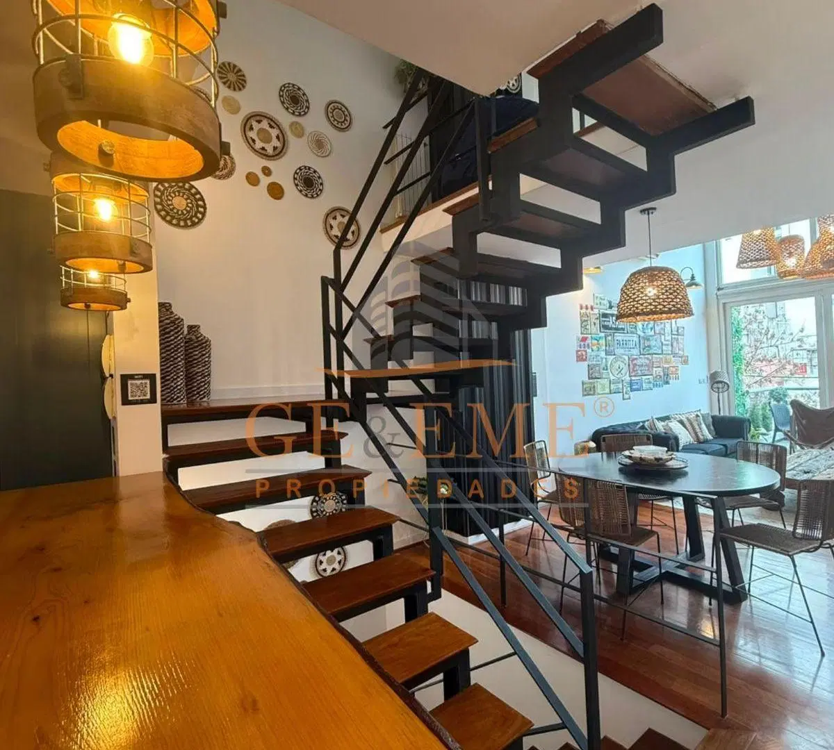 EXCLUSIVO 3 AMBIENTES Y 1/2 CON BALCON A LA CALLE! 3