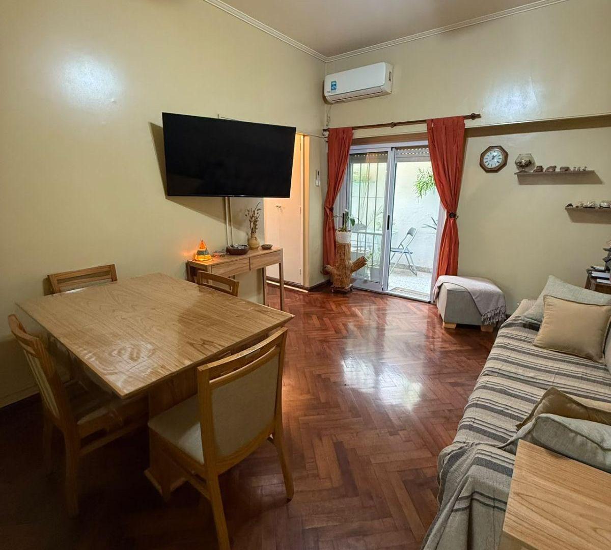 Foto de MUY LINDO Y COMODO 2 AMBIENTES CON 2 PATIOS!, imagen 1