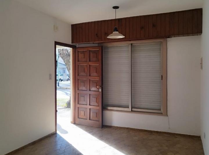 Casa en  venta en el ventro de Saladillo, prov de Buenos Aires 5