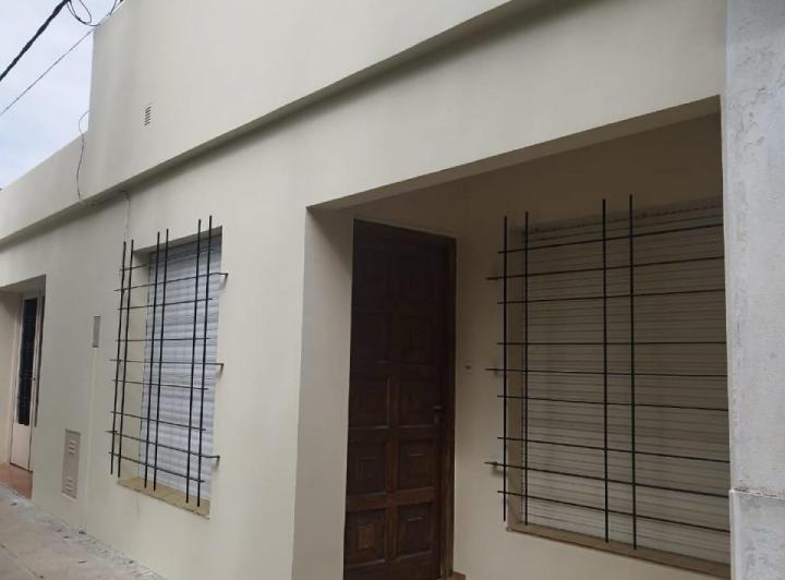 Casa en  venta en el ventro de Saladillo, prov de Buenos Aires 4