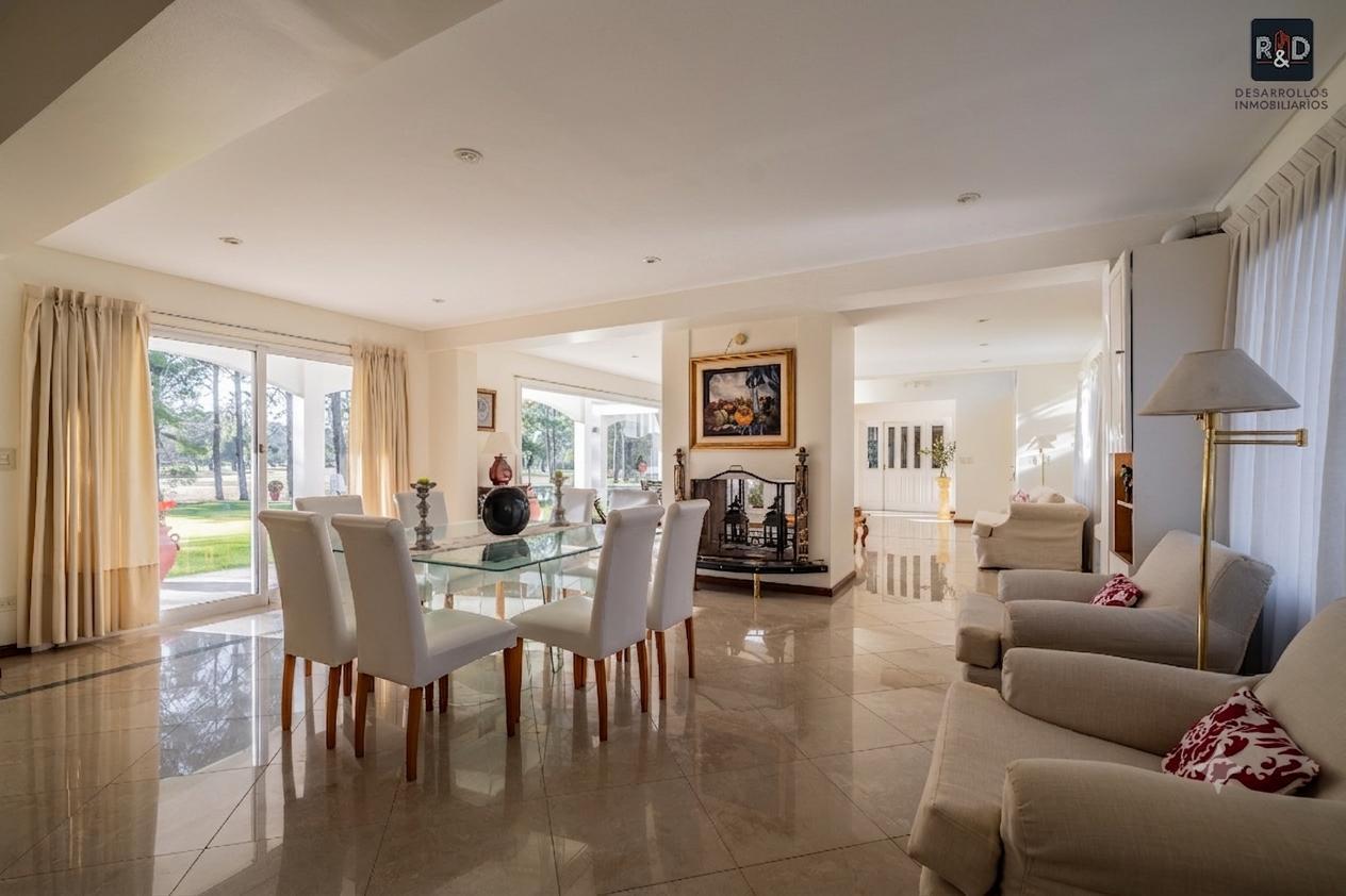 Foto de Venta casa de 4 ambientes con quincho, piscina y parque en Mayling club, imagen 2