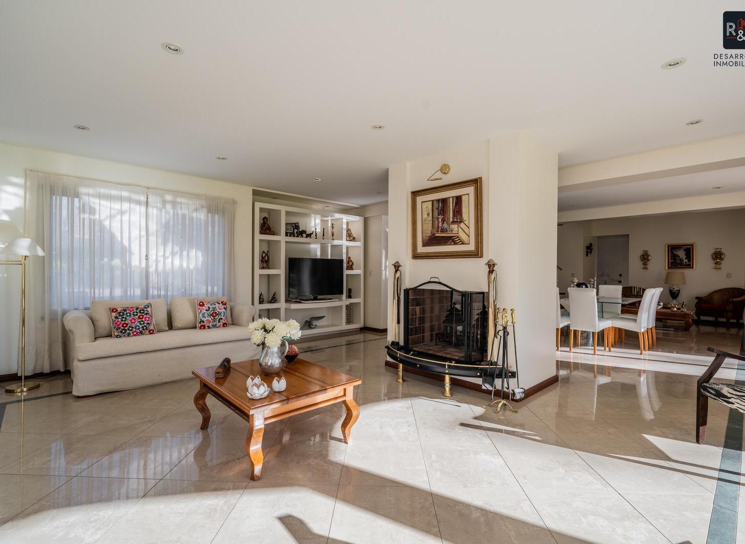 Foto de Venta casa de 4 ambientes con quincho, piscina y parque en Mayling club, imagen 1