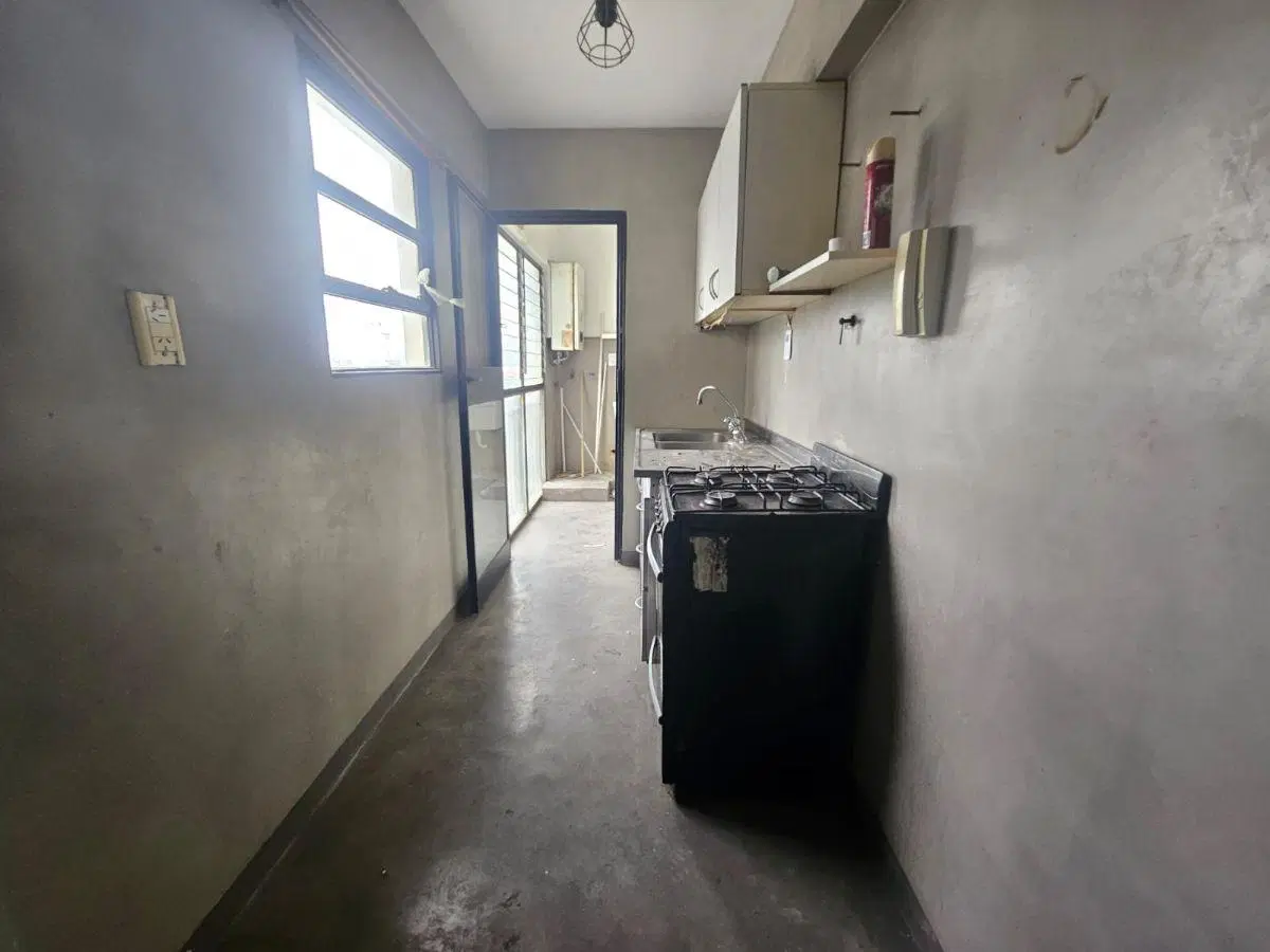 Alquiler Departamento de 2 amnbientes con balcon Almagro 3