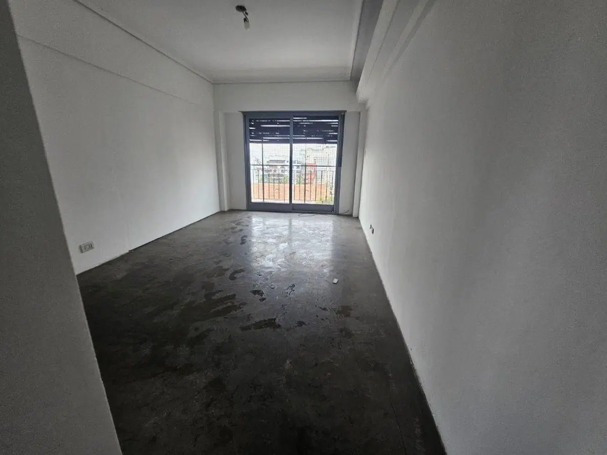 Alquiler Departamento de 2 amnbientes con balcon Almagro 1