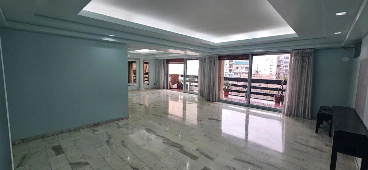 Oportunidad VENTA | Departamento de 4 Dormitorios, Dependencia, Cochera y Baulera en Flores 2