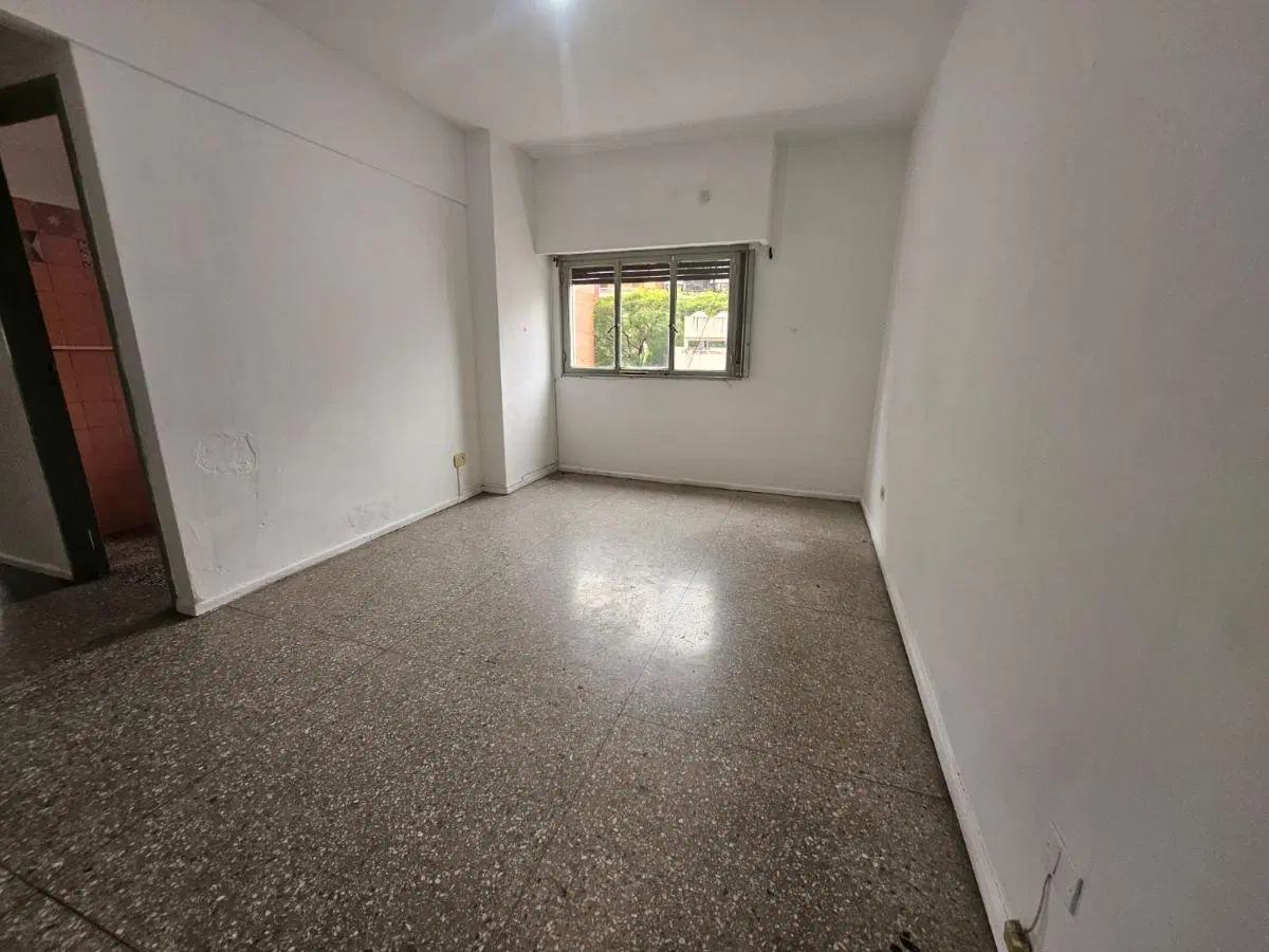Oportunidad Venta 3 Ambientes Caballito Sur Muy Luminoso a m de Av Pedro Goyena 2