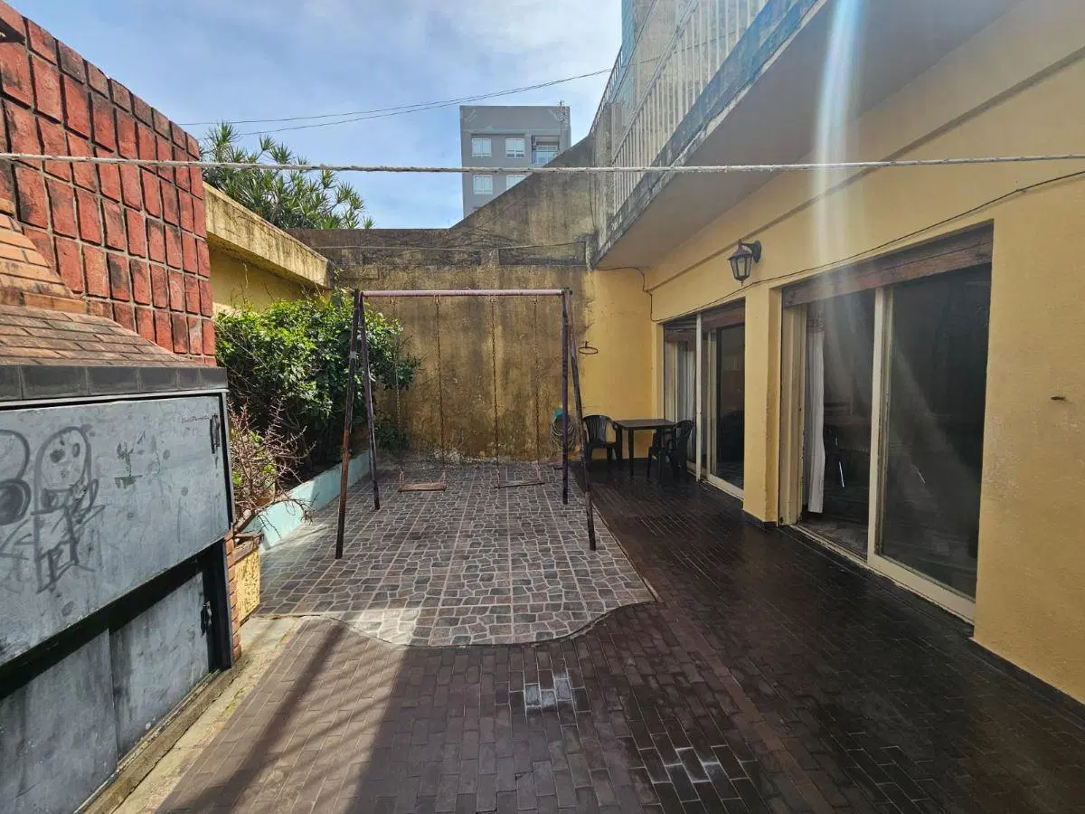 PH Tipo Casa en Venta | 4 Ambientes | Cochera, Patio y Terraza | Villa Devoto 8