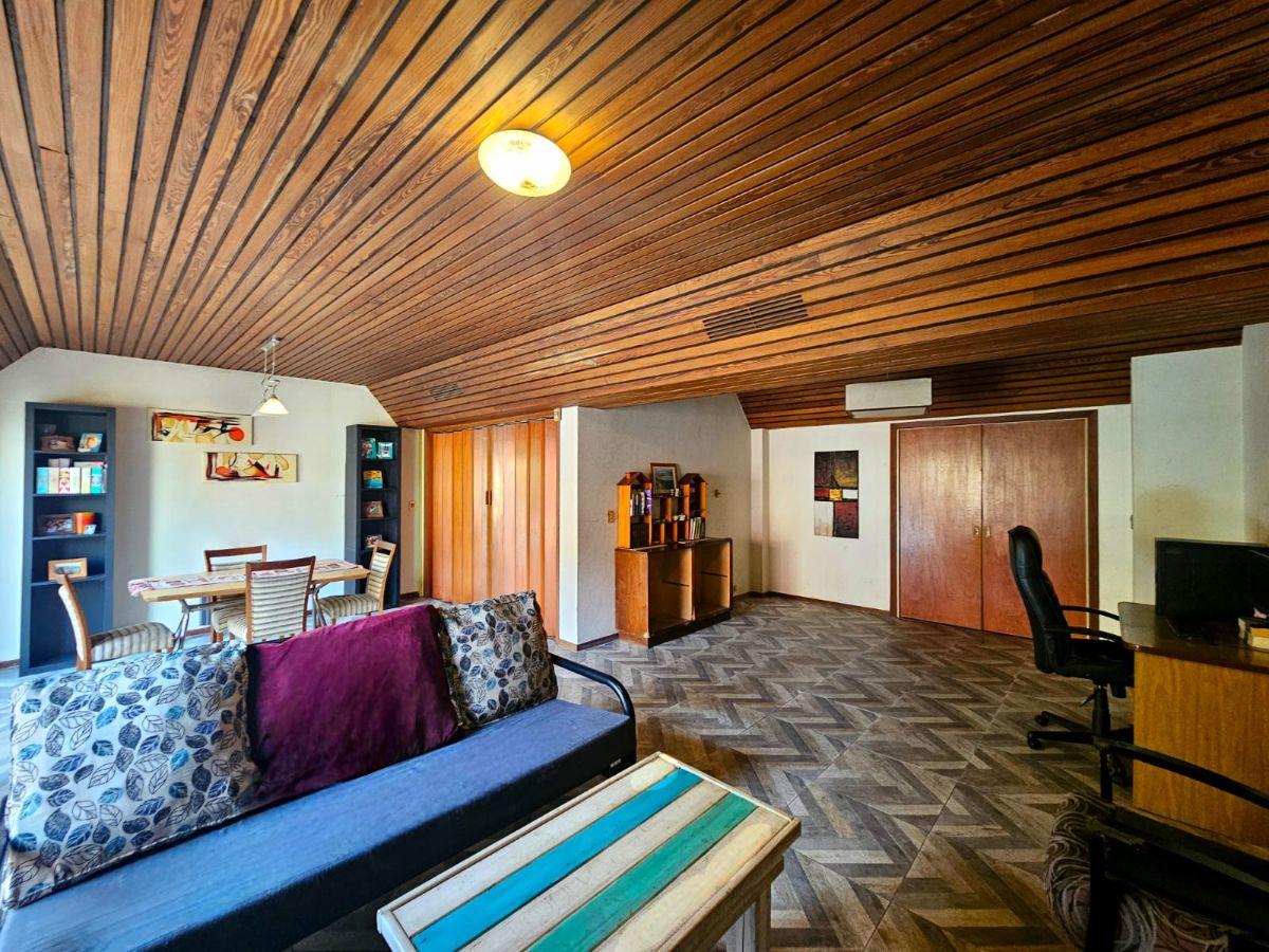 Foto de PH Tipo Casa en Venta | 5 Ambientes | Cochera, Patio y Terraza | Villa, imagen 1