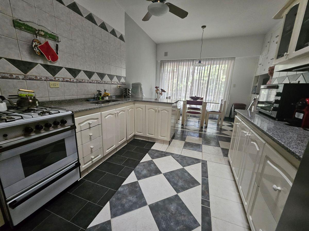 Foto de PH 4 Ambientes C/dependencia en Villa Crespo - Apto Crédito - Sin, imagen 2