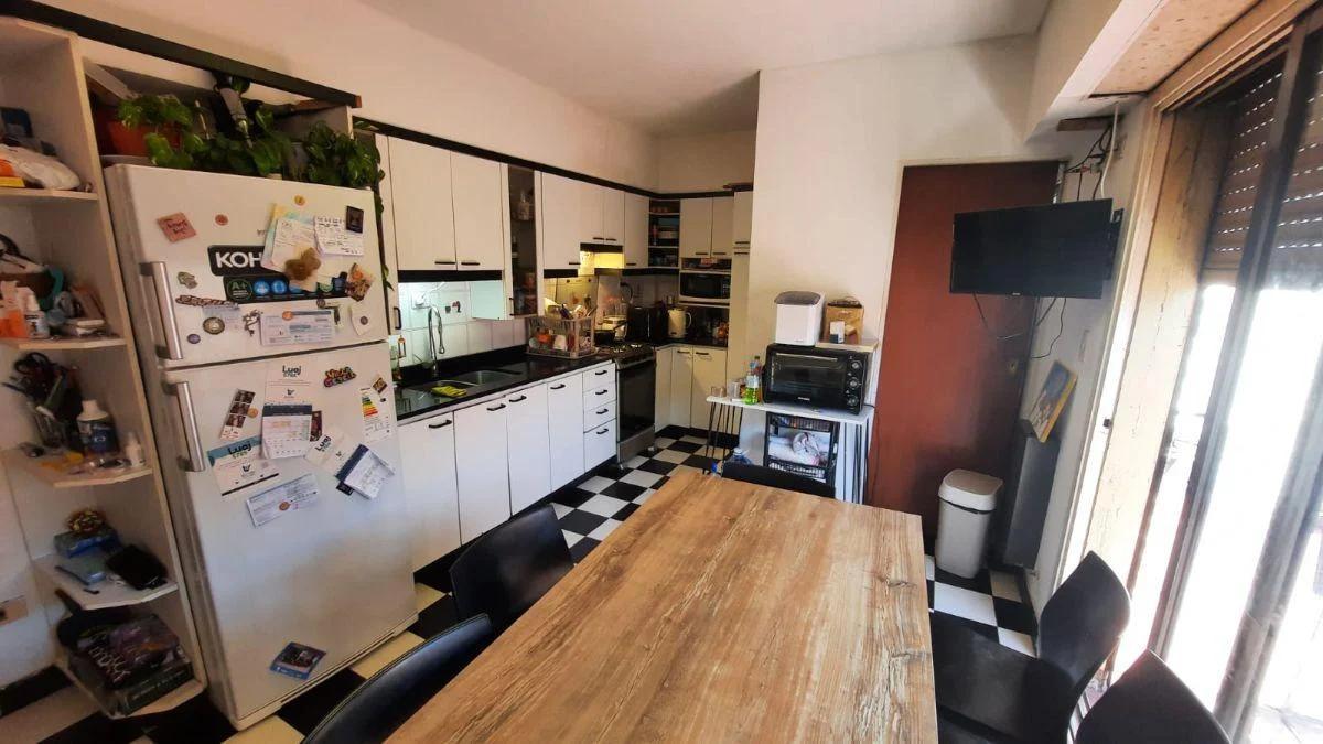 Foto de Venta Casa 5 Amb. + Galpón 180 m² | Uso Comercial y Residencial |, imagen 3