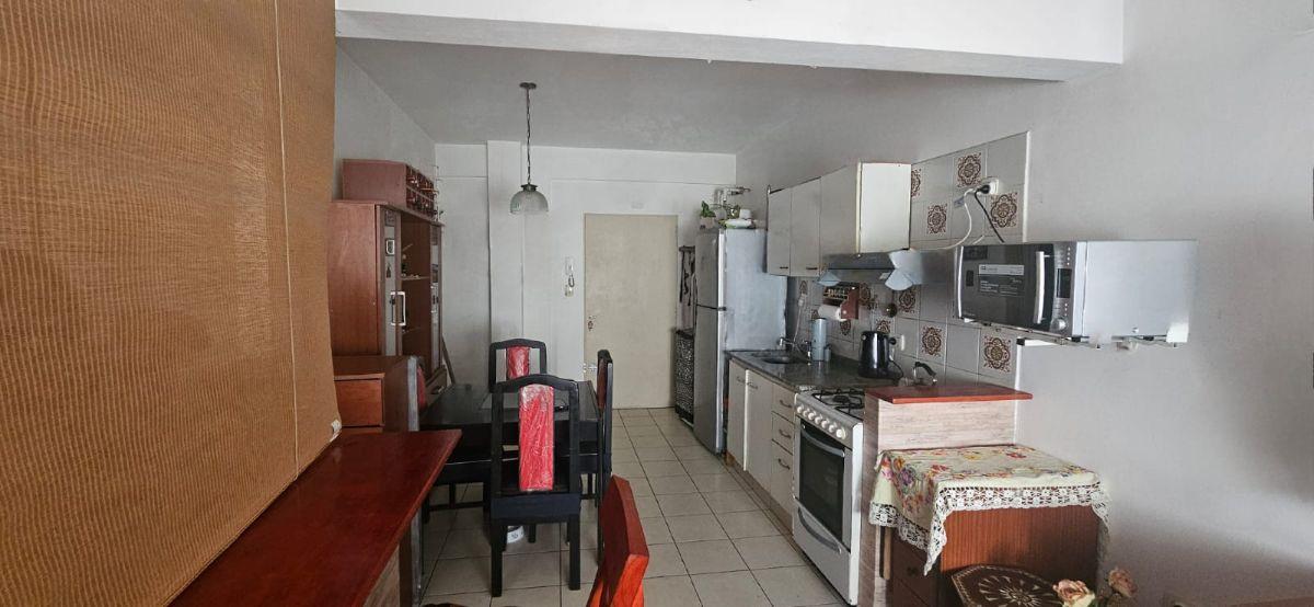 Foto de Venta monoambiente con balcon Flores, imagen 5