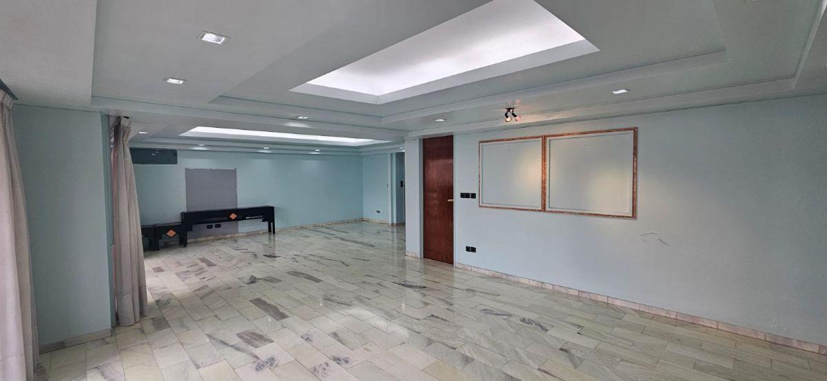 Foto de Piso Exclusivo 5 Amb. + Dependencia | 4 Dorm. | Cochera | Flores, imagen 3