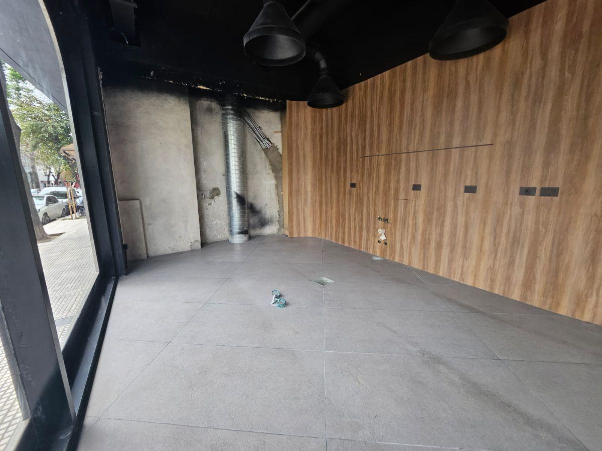 Foto de Local Comercial en Alquiler apto gastronómico 195 m² en 2 Plantas |, imagen 4
