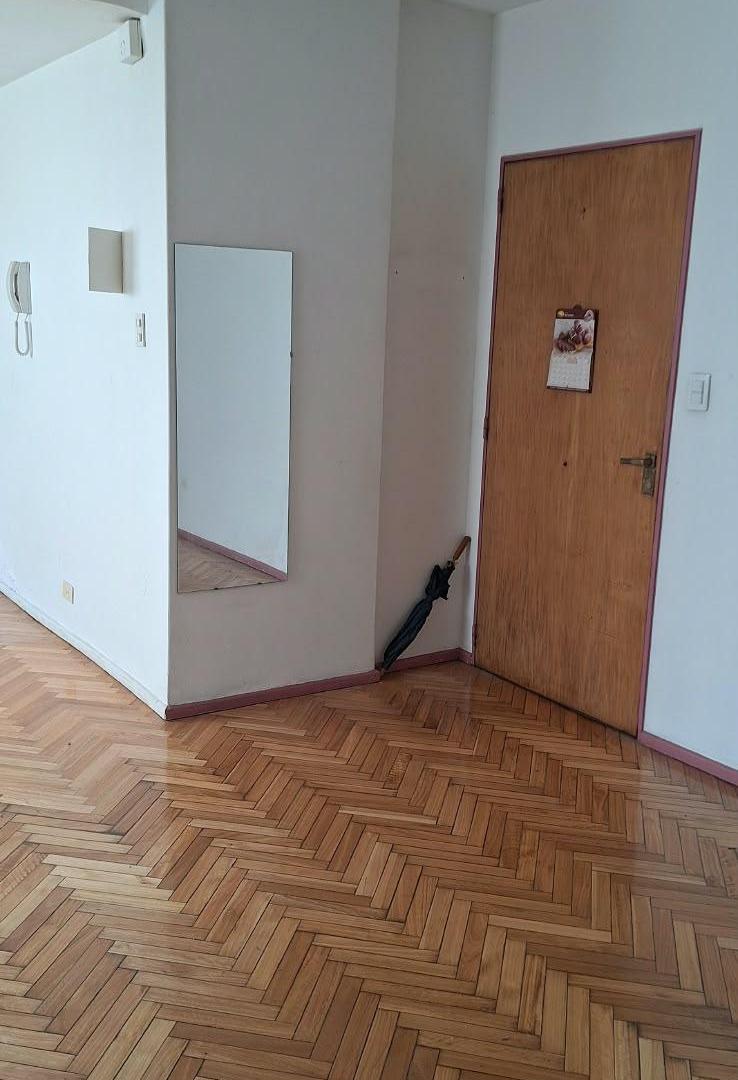 Foto de Execente 2 ambientes. Cocina muy amplia con lavadero y placard, imagen 1