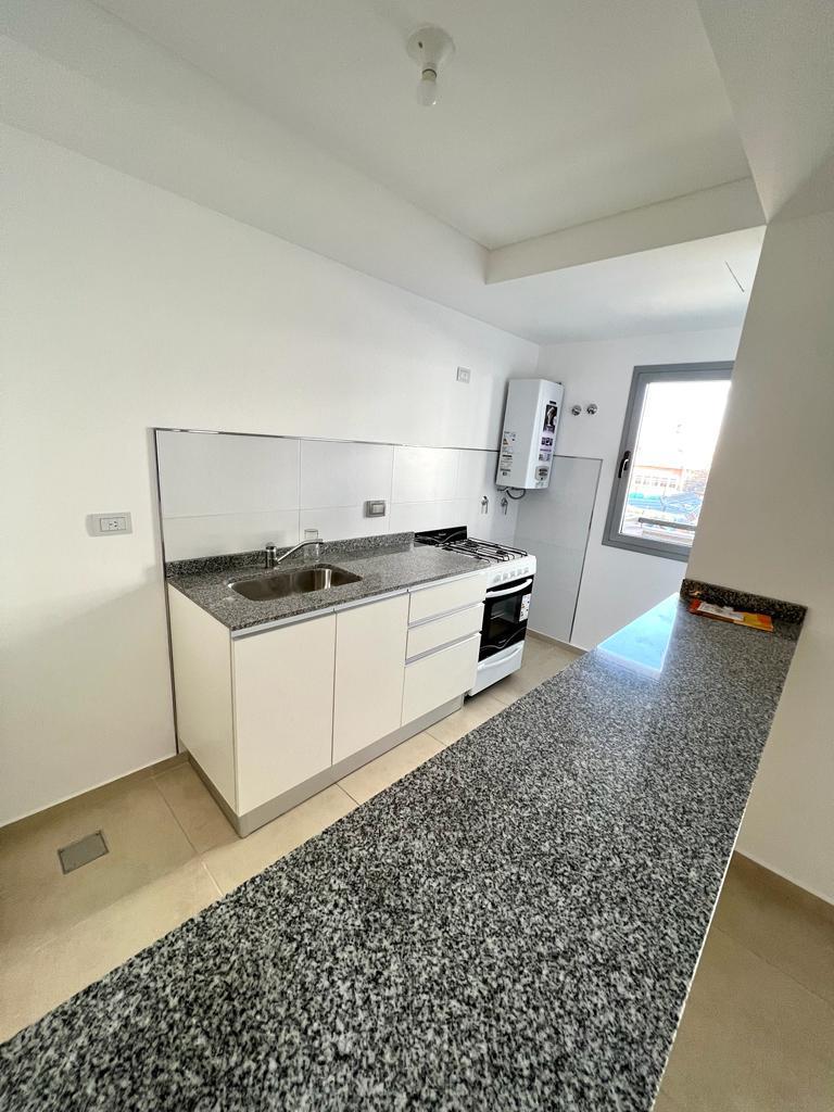 Dpto. en Alquiler Pilay Futura 2 Dorm. 5
