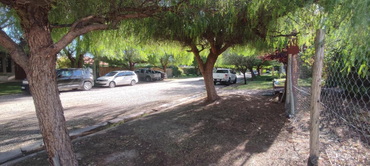 Venta de Terreno en Barrio Privado Terruños de Araoz 1 2